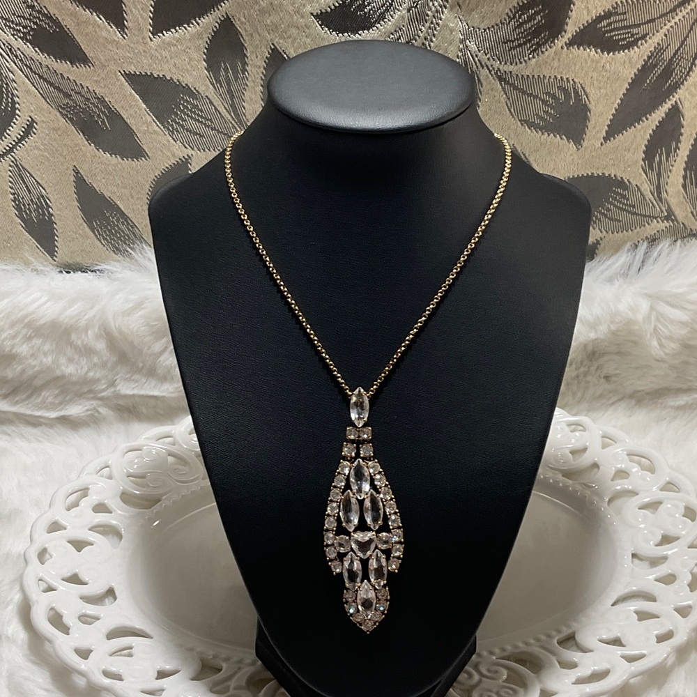 J.CREW Elegant Gold Pendant Necklace